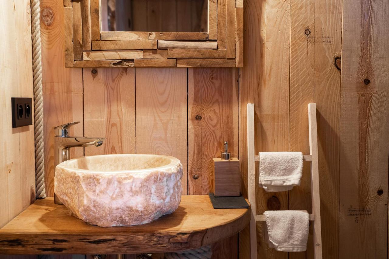 La Cabane Ofuro Villa Celles  Eksteriør billede